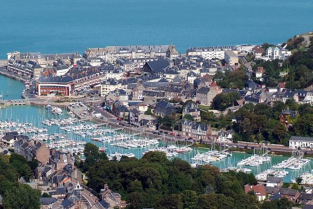 Tres Bel Appartement Au Pied Du Port L'Albatre Saint-Valery-en-Caux Luaran gambar